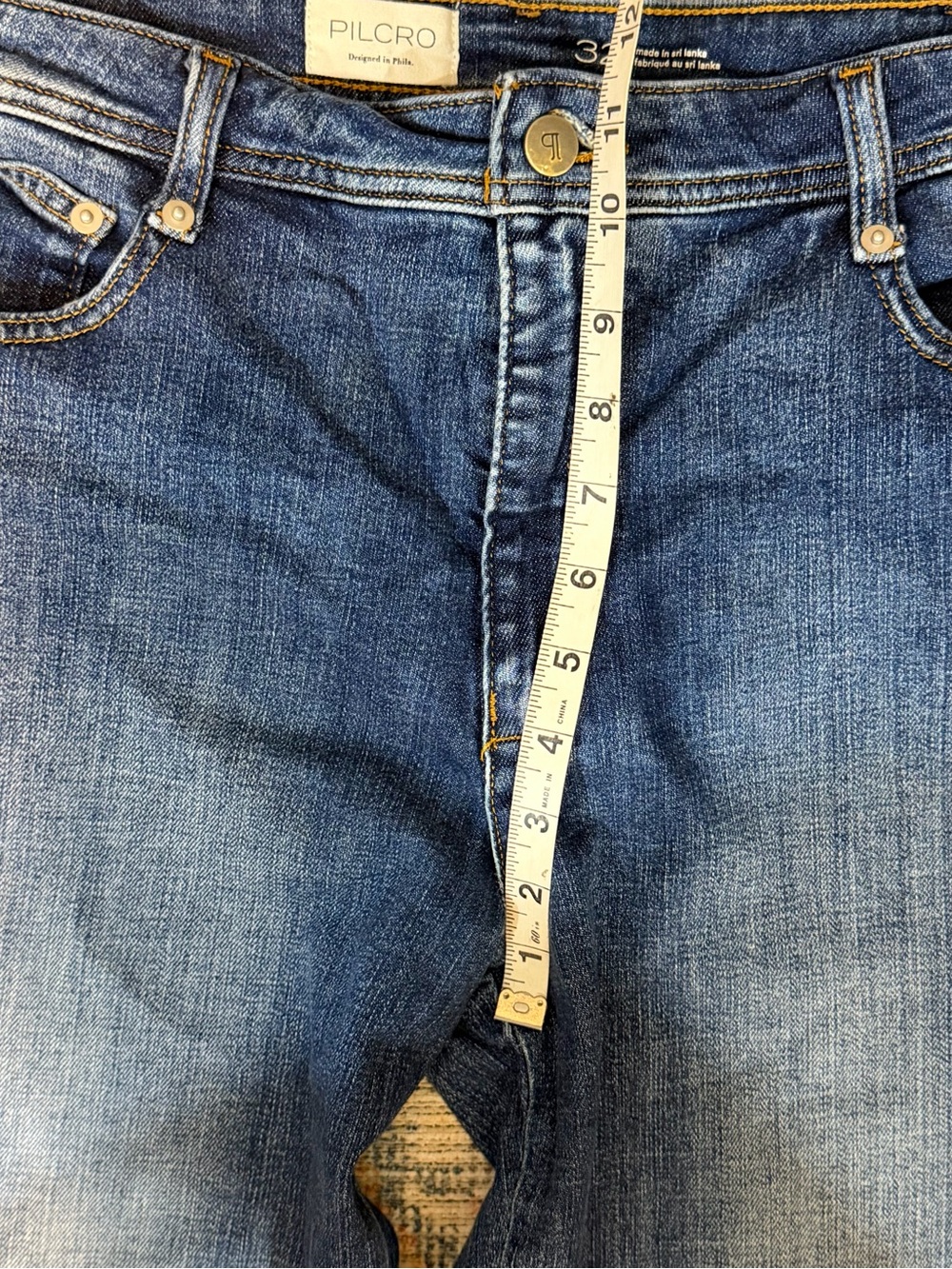 Pilcro Anthropologie Jeans 32 Medium Wash Seamed Flare Bell Bottom Stretch - Picture 11 of 15